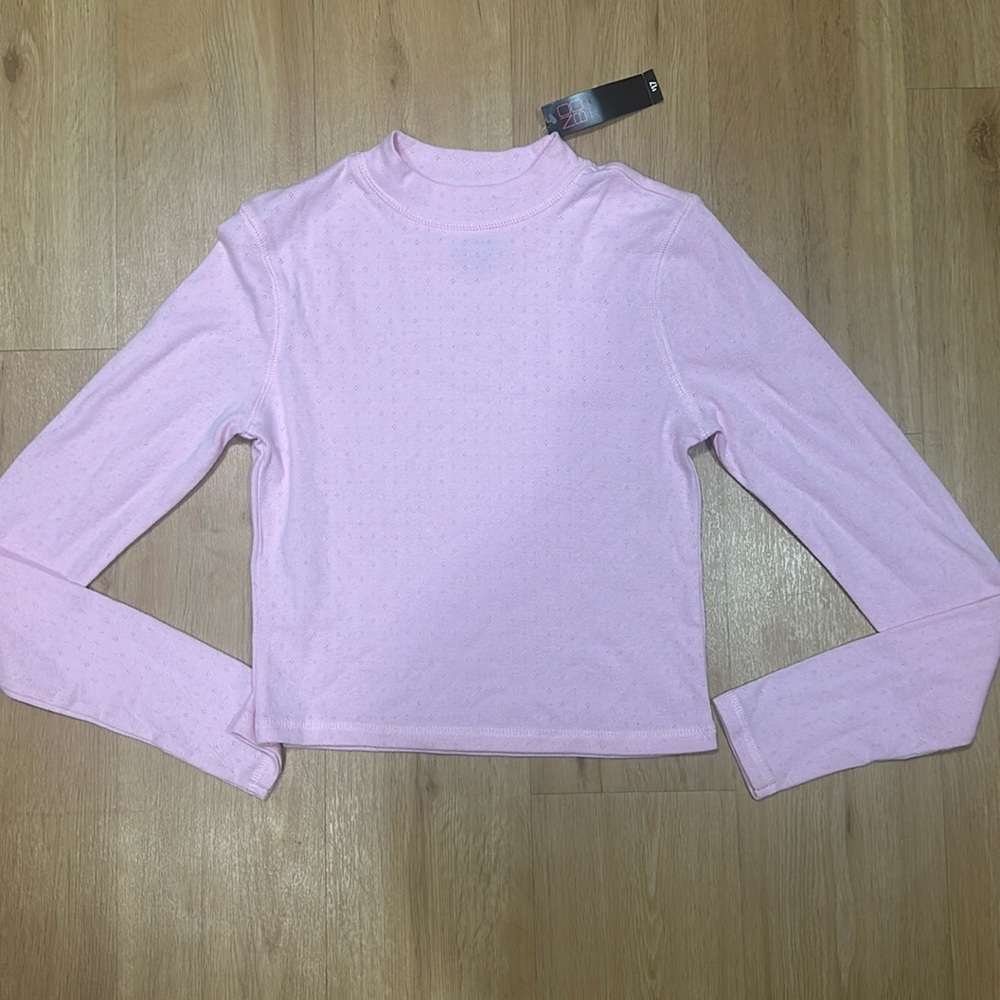 3/$20 NWT Pink Cropped Long Sleeve Shirt large